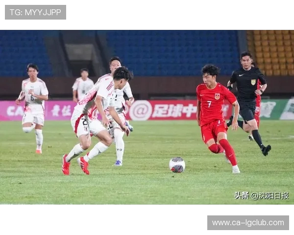 国足花式足球突破极限展现惊艳技巧引领足球新风潮