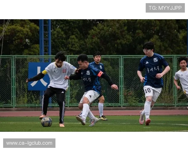 常州大学生足球赛精彩回顾 球员风采与赛事亮点全解析